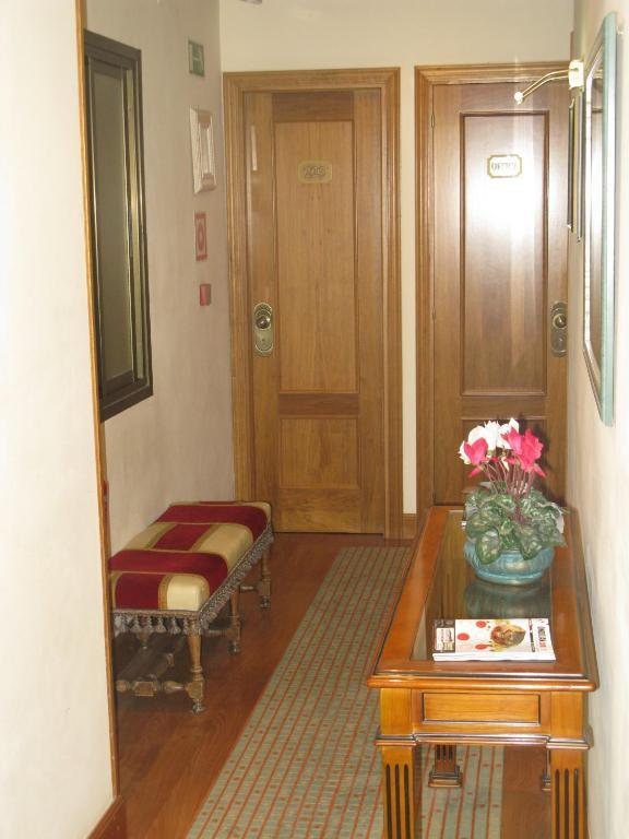 Hostal Bahia San Sebastian Exterior photo